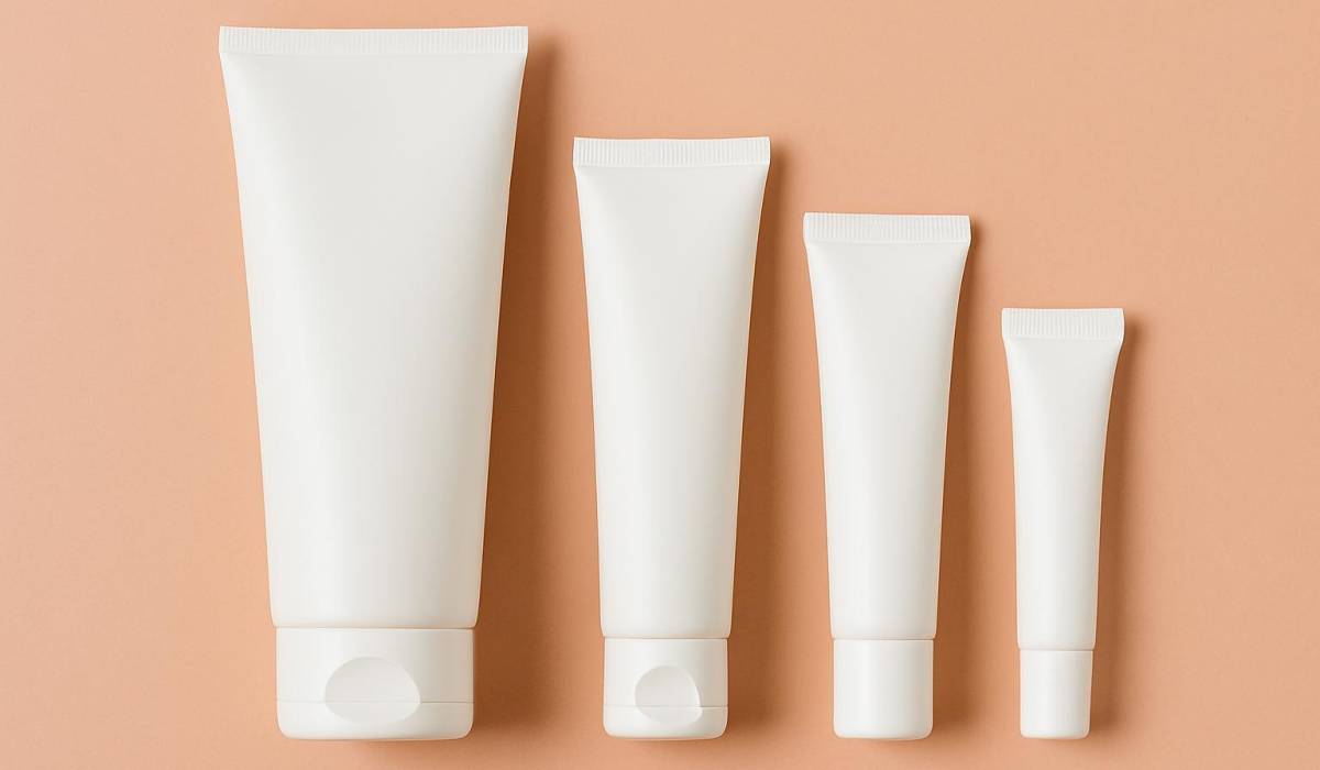 cosmetic_tubes_blue_bg